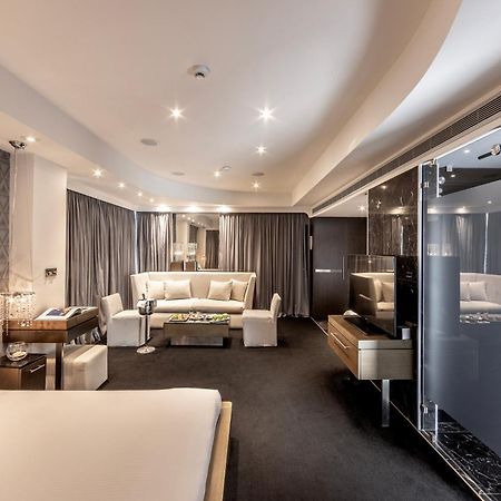 Capo Bay Hotel Protaras Luaran gambar Suite