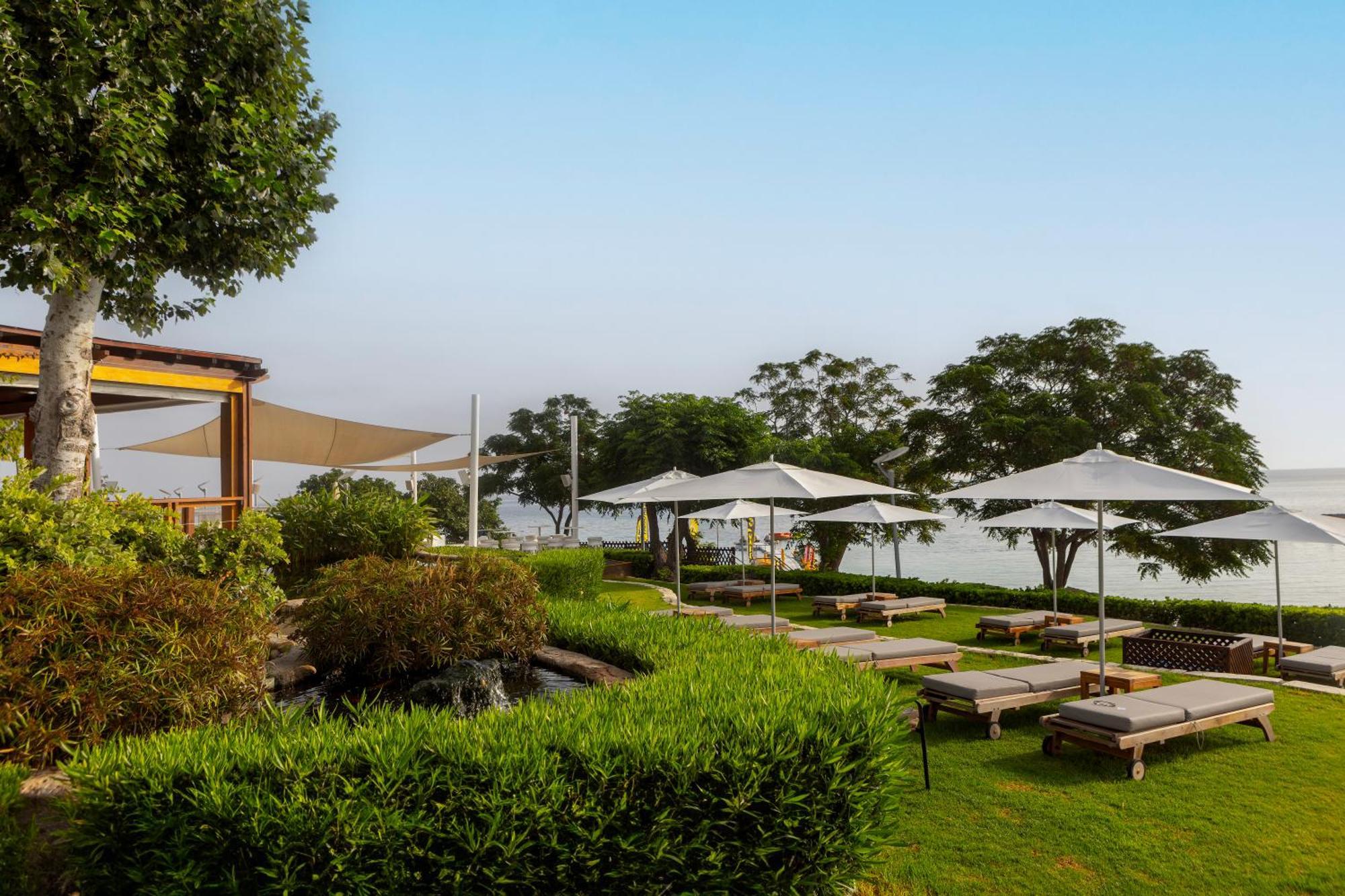 Capo Bay Hotel Protaras Luaran gambar The Garden