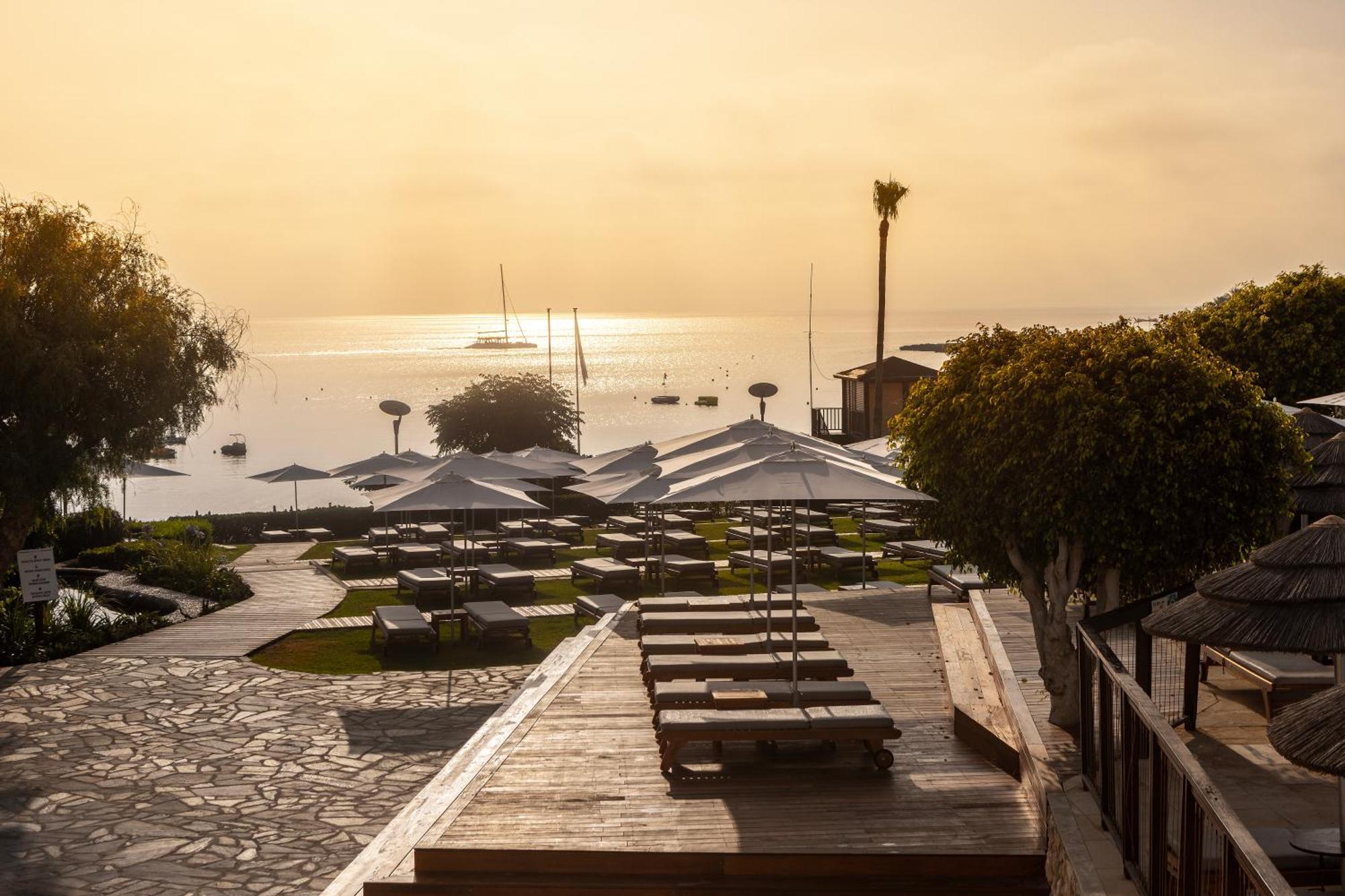 Capo Bay Hotel Protaras Luaran gambar Sunset at the Marina